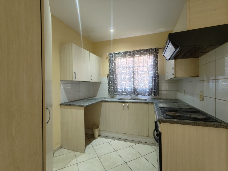 3 Bedroom Property for Sale in Azalea Park North West